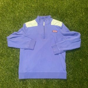 Vineyard Vines brand crewneck